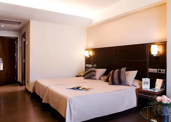 Encuentra los Mejores Hostales y Hoteles en Vigo