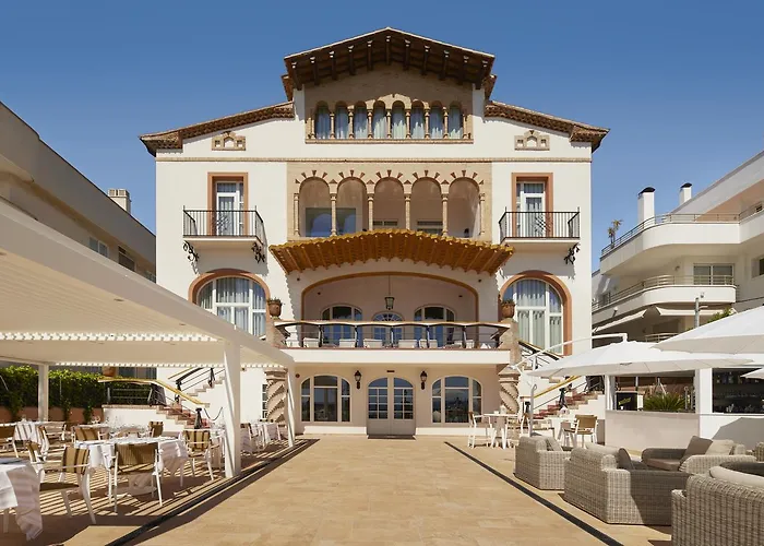 Descubre la amplia variedad de hoteles en Sitges