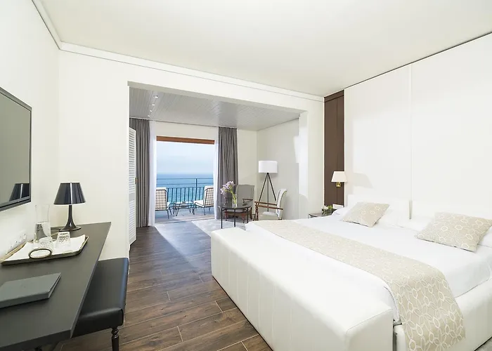 Listado de Hoteles de Blanes - Encuentra el alojamiento perfecto en Blanes, España